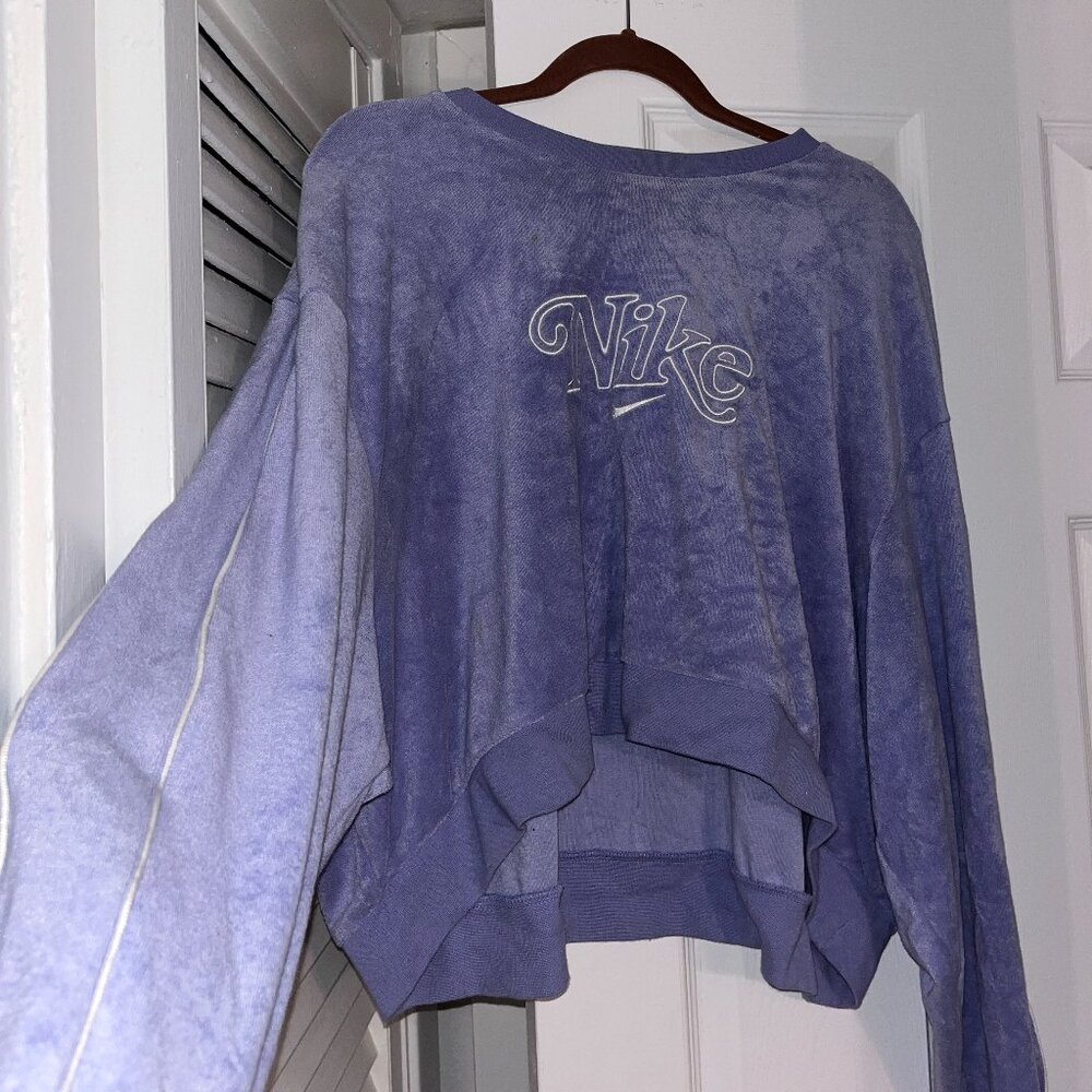 Velvet Nike Cropped Sweatshirt